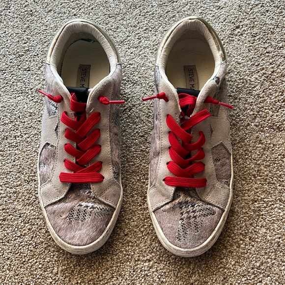 Steve Madden Sneakers - Picture 1 of 5